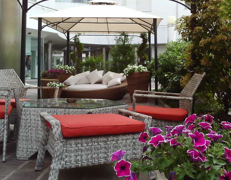 Hotel Centrale Lido di Jesolo 3*,
